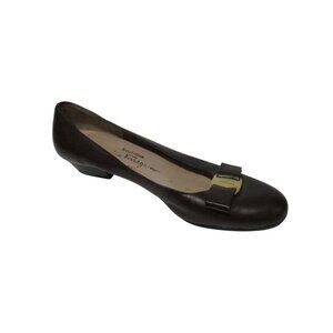 Salvatore Ferragamo Brown Leather Signature Pumps Almond Toe - 8.5B